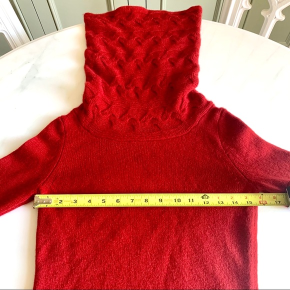 NWOT Banana Republic Red Cashmere Cabled Cowl Neck Sweater Sz S - Picture 7 of 9